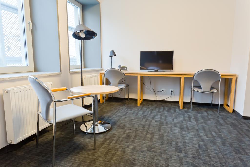 Pokoje Goscinne Stara Kopalnia Walbrzych Room photo